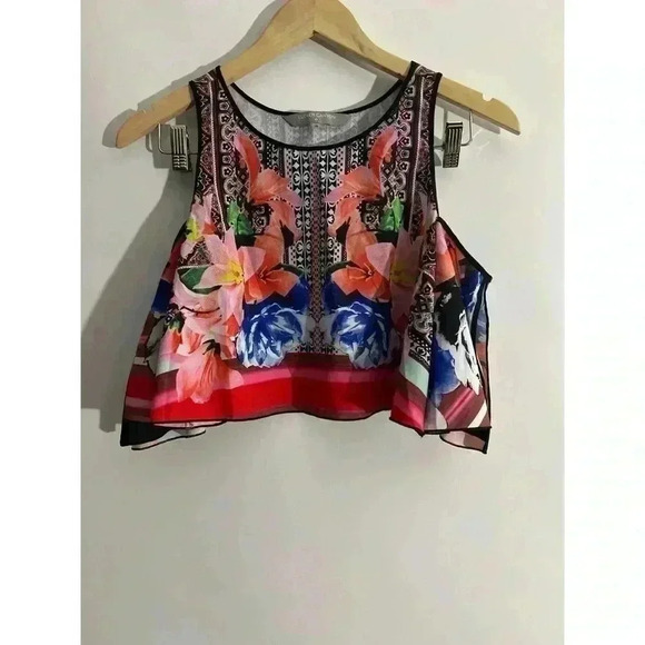 Clover canyon top - Picture 1 of 4